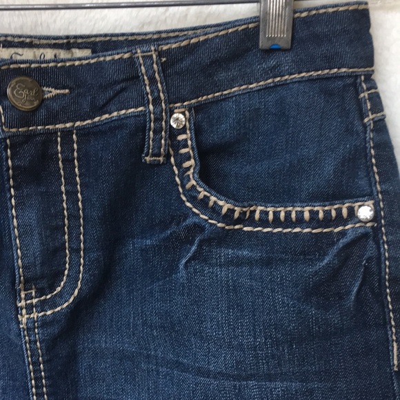 Earl Jean Denim Jeans Skirt Mini Size 6 Rhinestones and Embroidered Stitches - Picture 8 of 14